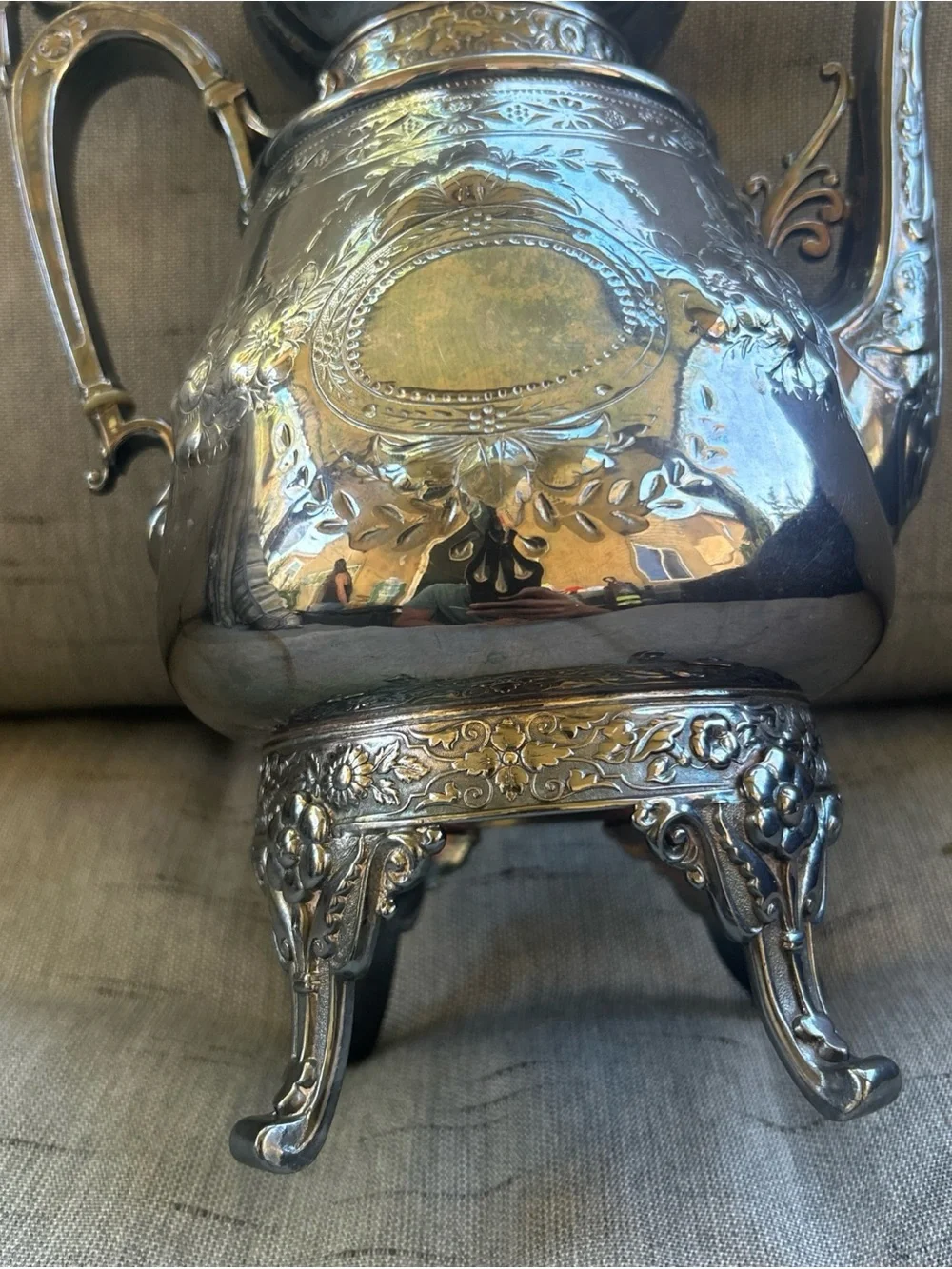 Antique 1896 Simpson Hall Miller & Co. Silver Treble Plate Coffee/Tea Pot 11.5”